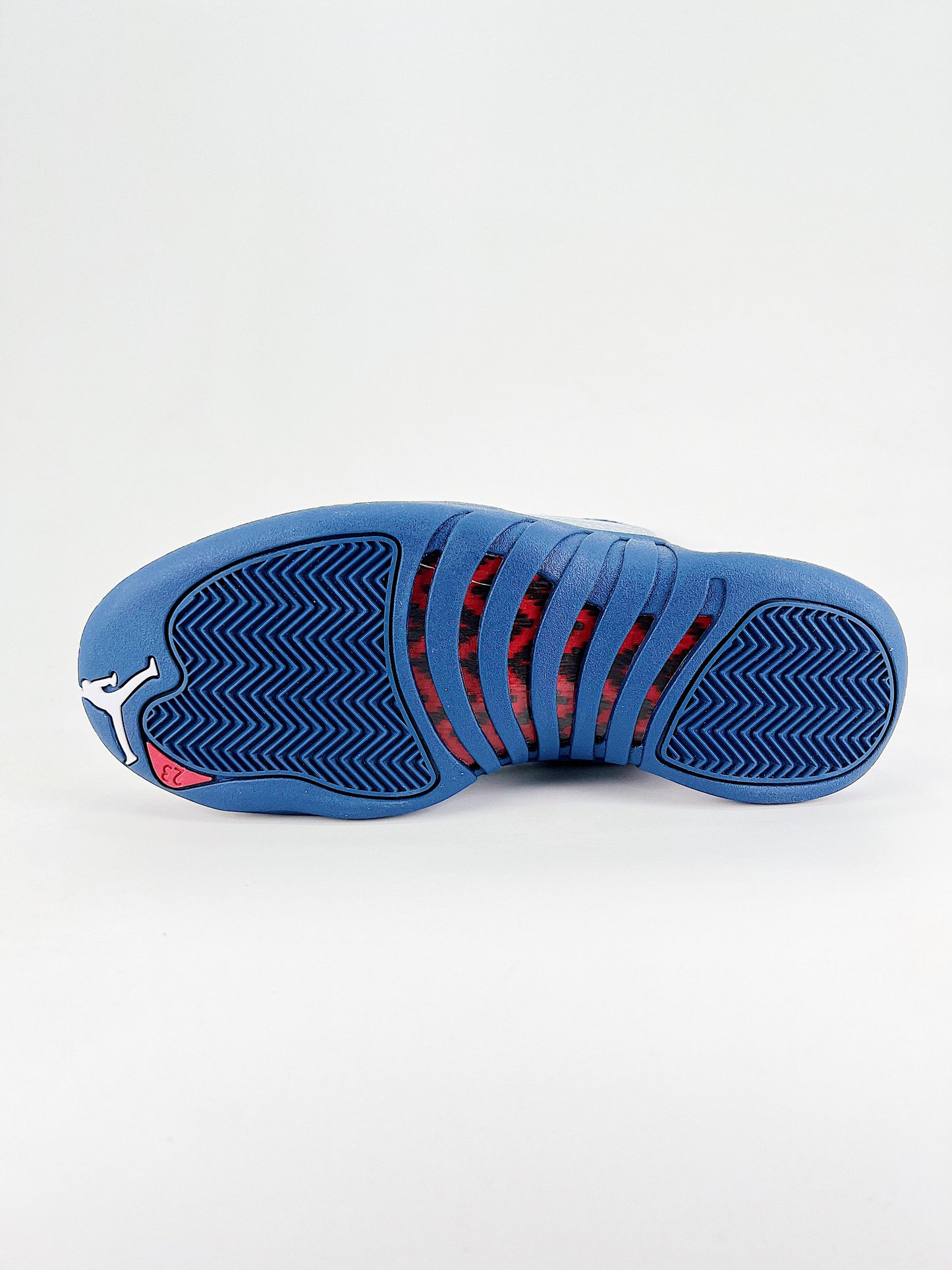 Air Jordan 12 OG – Midnight Navy Edition