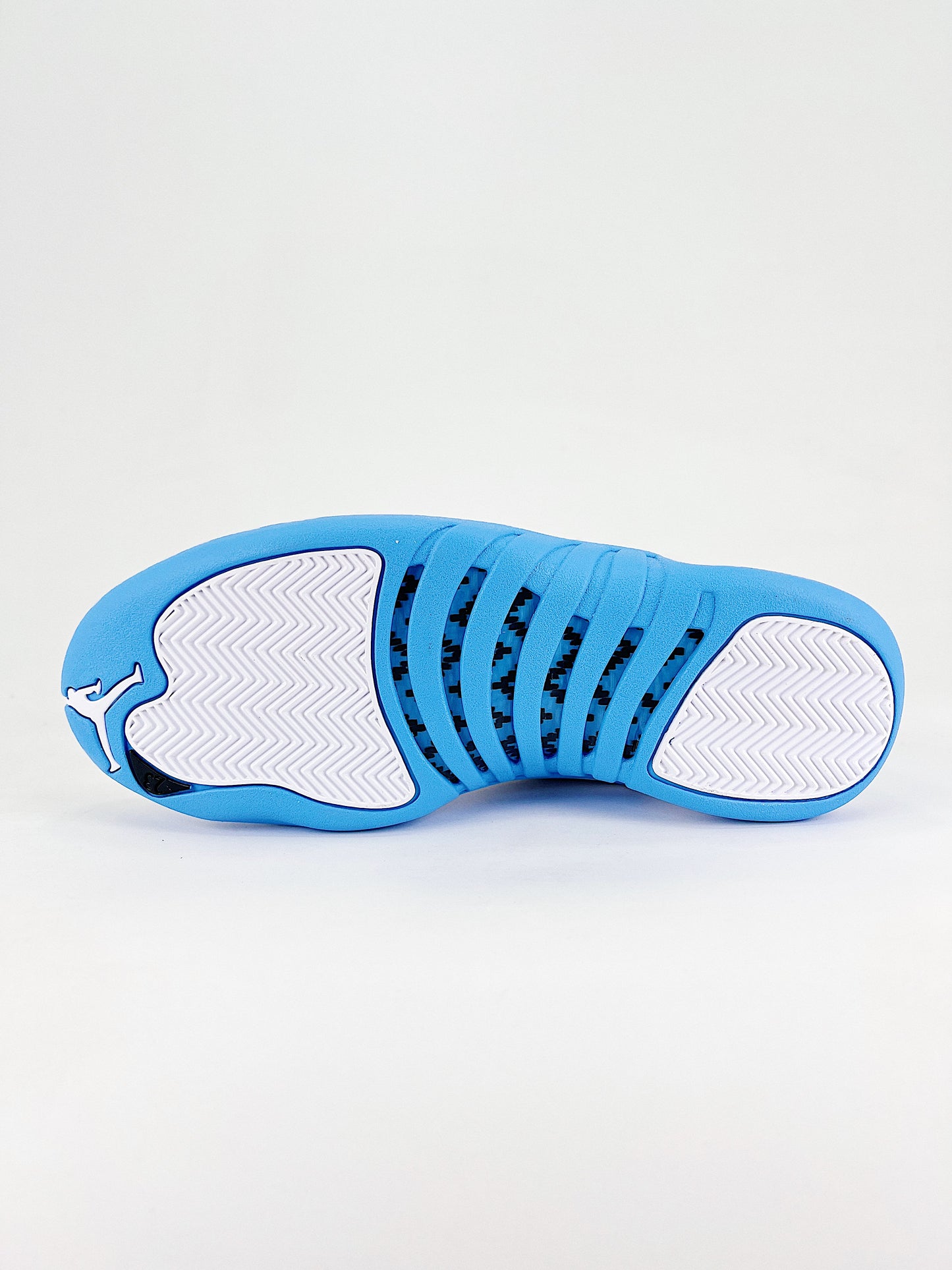 Air Jordan 12 – UNC Blue Edition