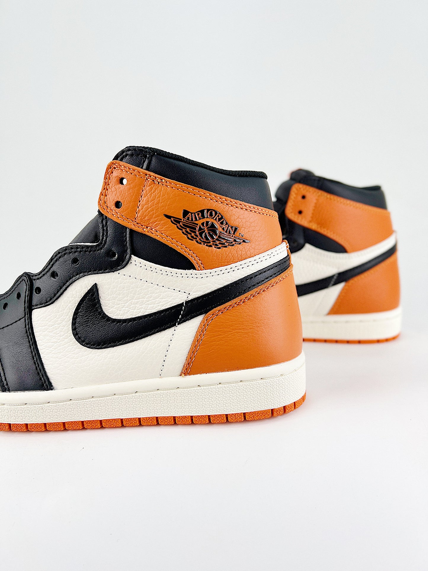 Air Jordan 1 High OG – Shattered Sunset Edition