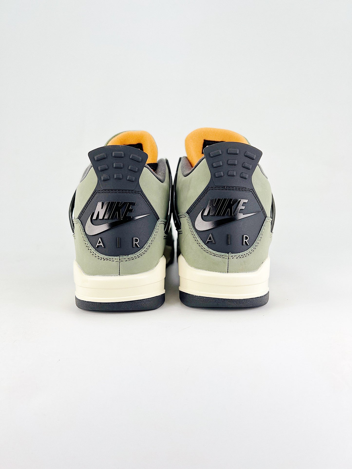 Air Jordan 4 Retro – Undefeated Olive Edition