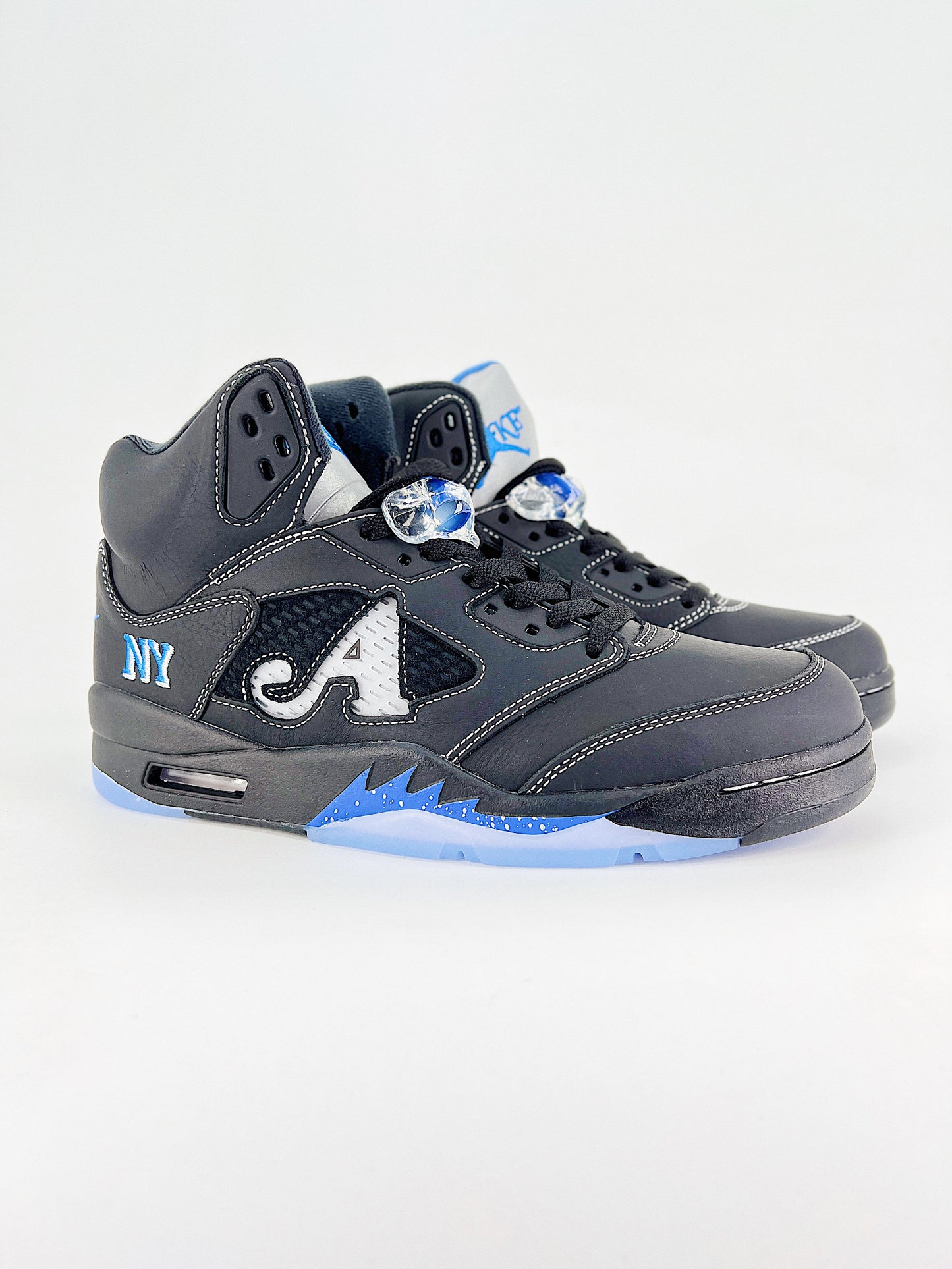 Air Jordan 5 Midnight Ice – Edição Azul Celeste