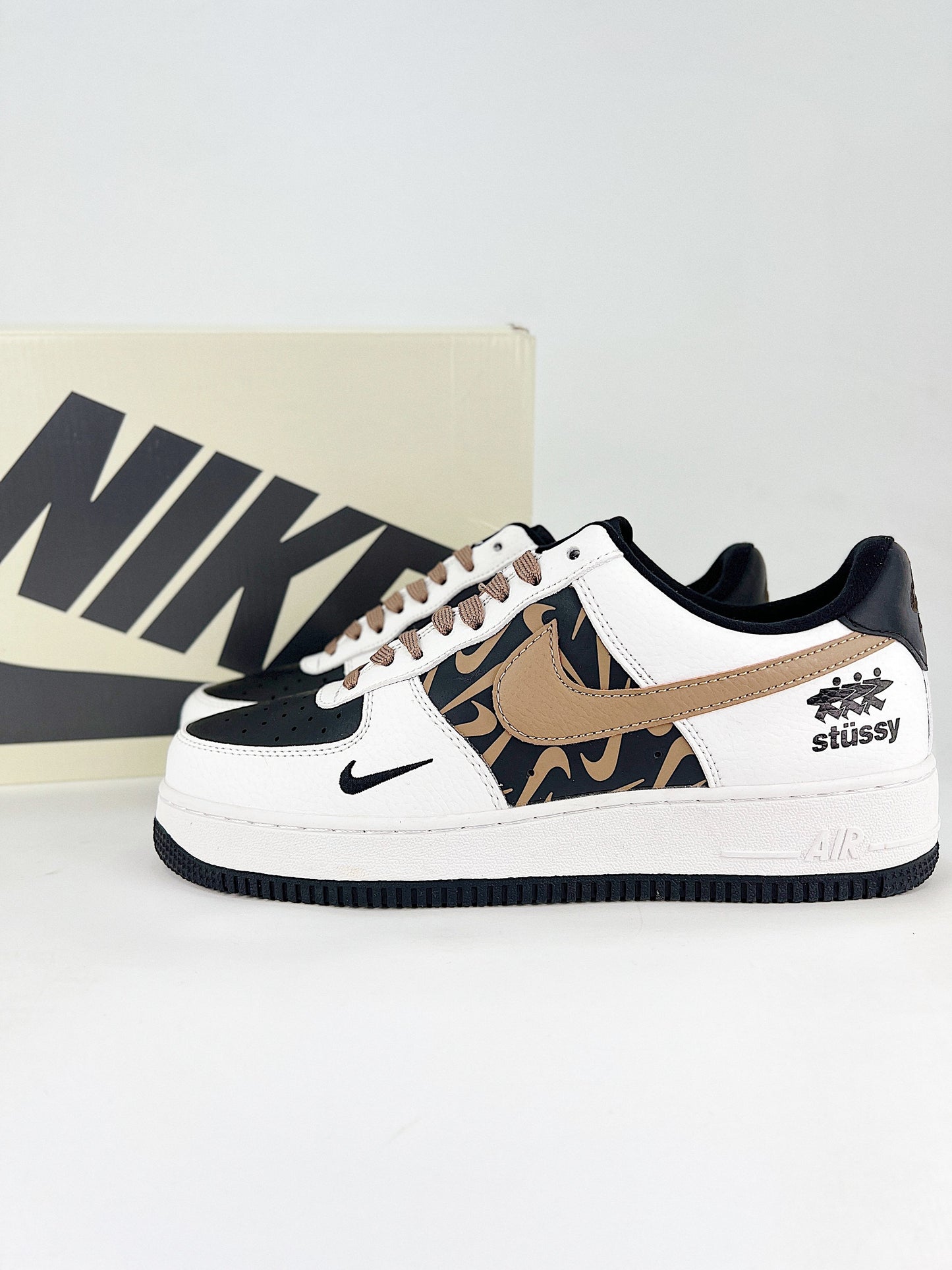 Nike Air Force 1 “Stüssy Desert”
