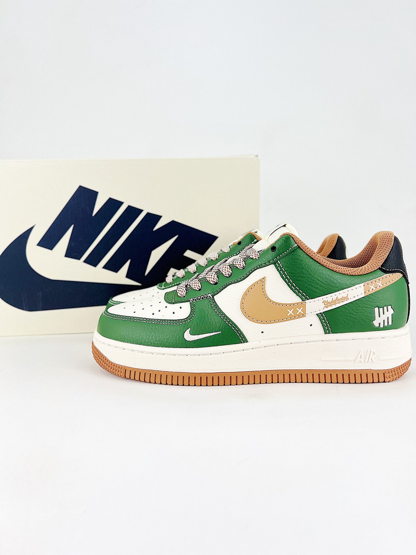 Nike Air Force 1 Low x Undefeated 'Dunk