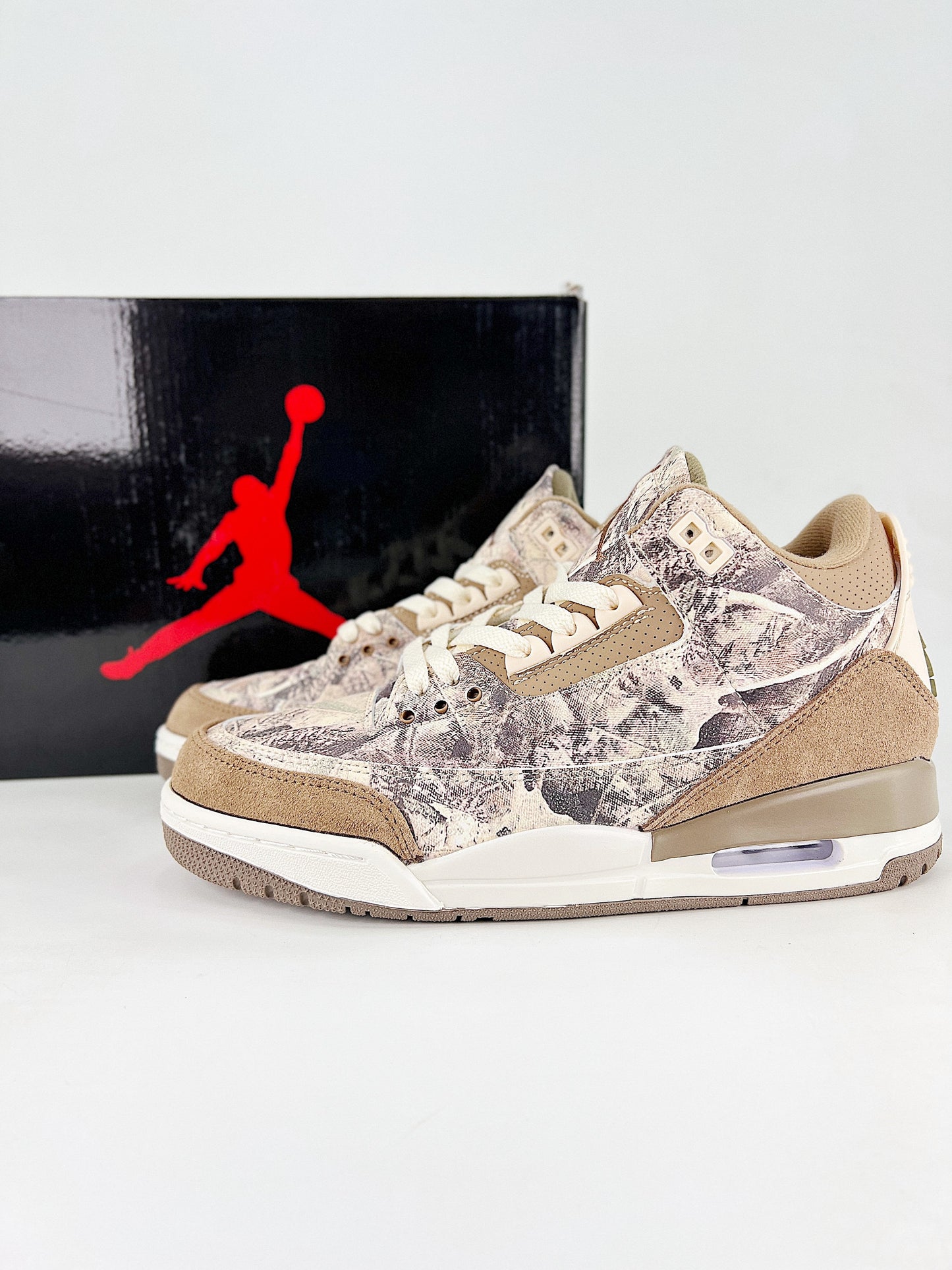 Air Jordan 3 Retro 'Patchwork Camo'