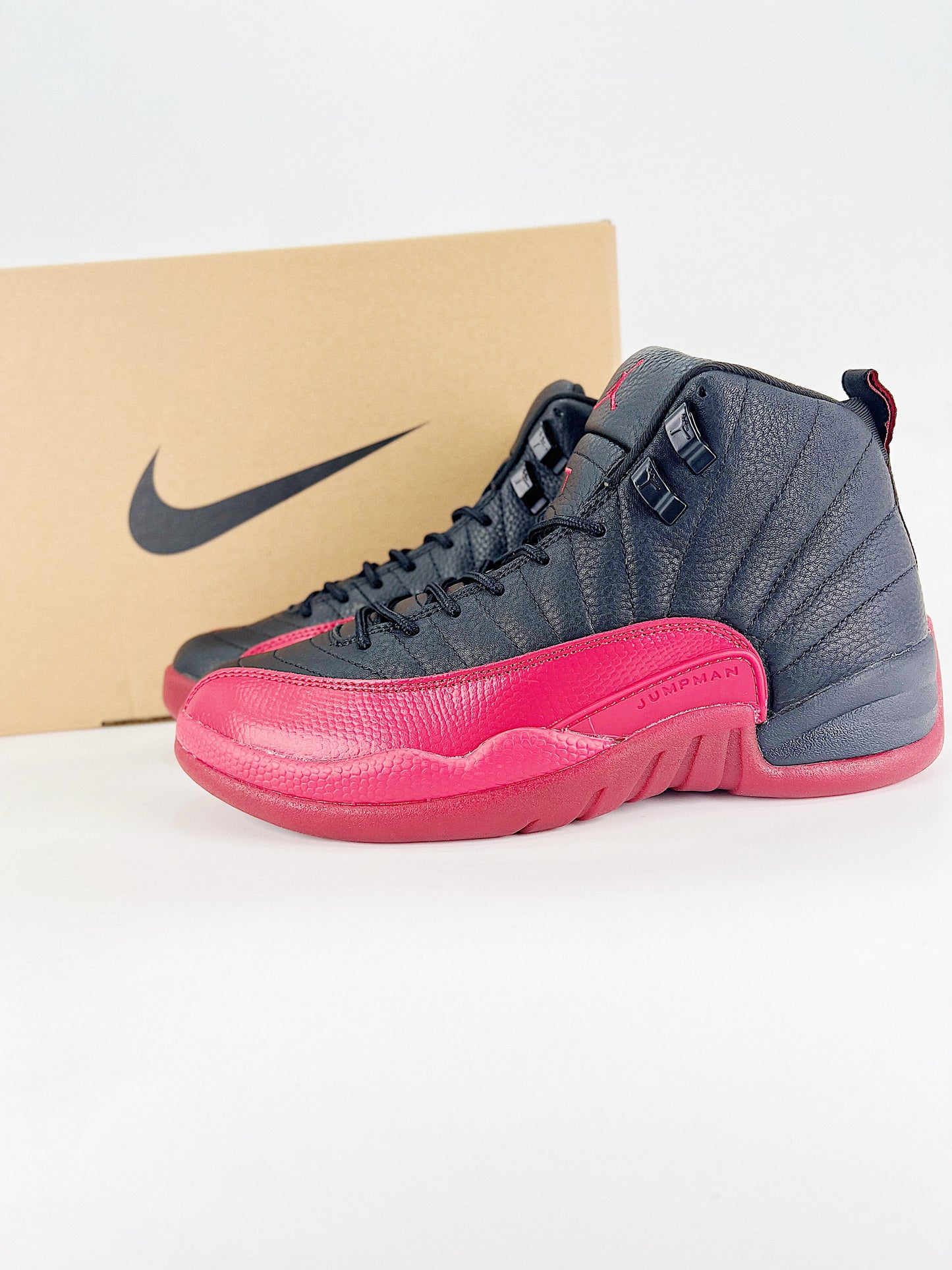 Air Jordan 12 Flu Game – Edição Black/Red