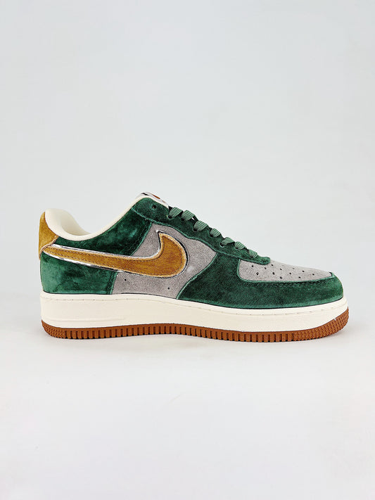 Nike Air Force 1 Low x Undefeated 'Gorge Green'