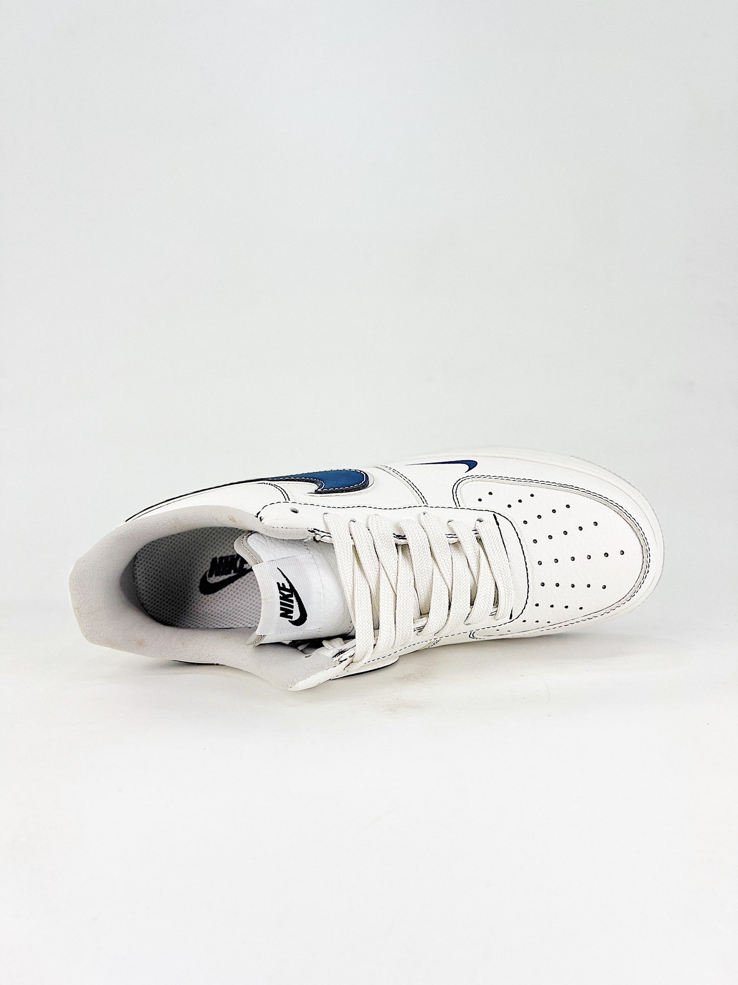 Nike Air Force 1 “Outline Navy”