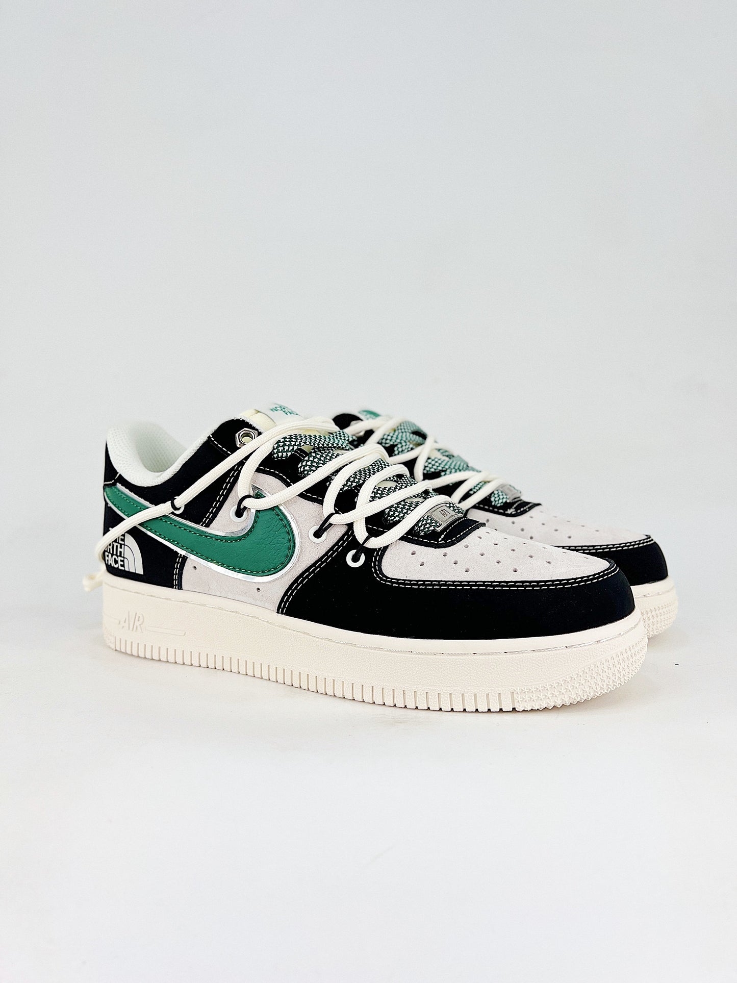 Nike Air Force 1 Low x The North Face x CDG