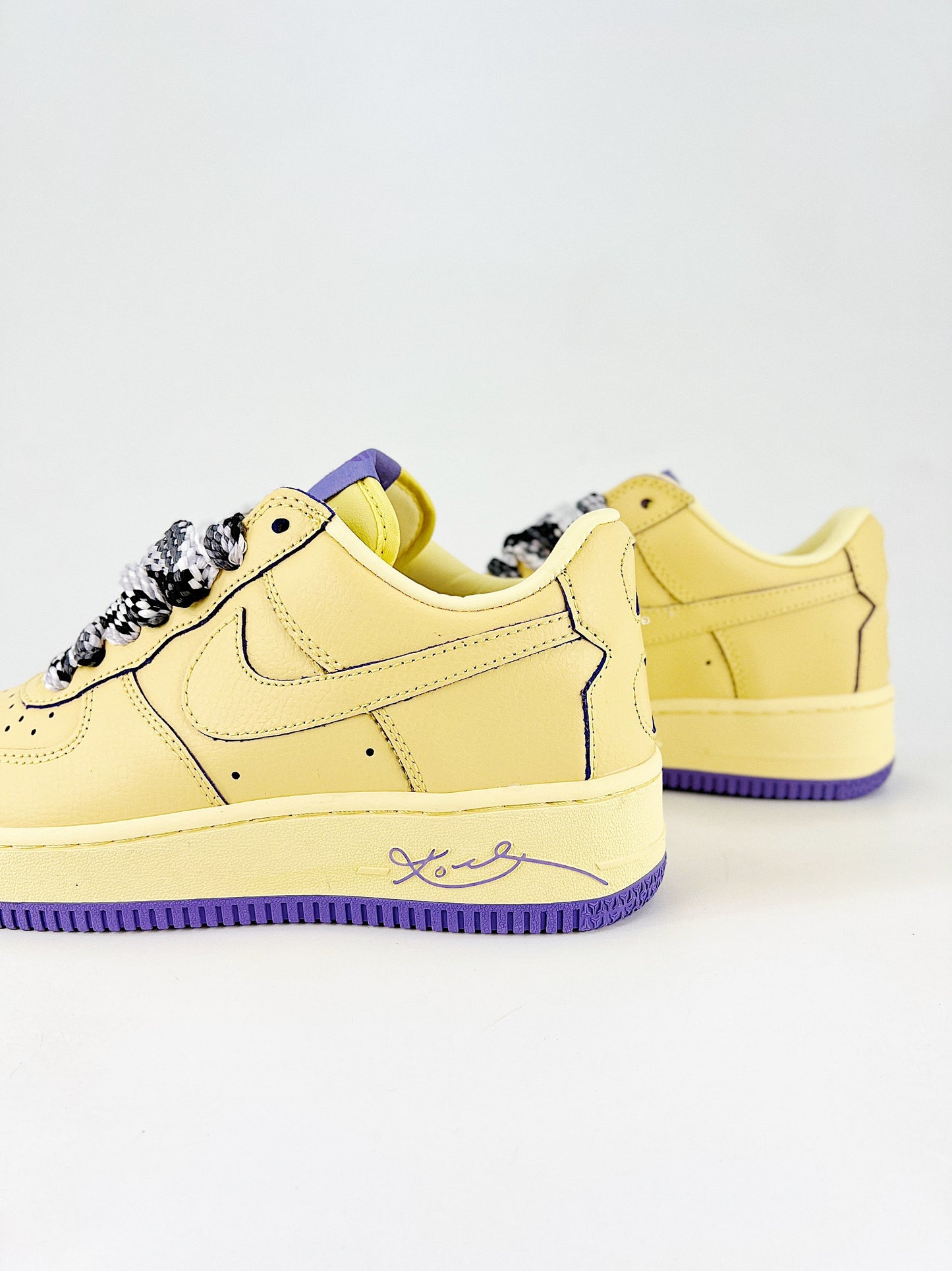 Nike Air Force 1 – Kobe Tribute Edition