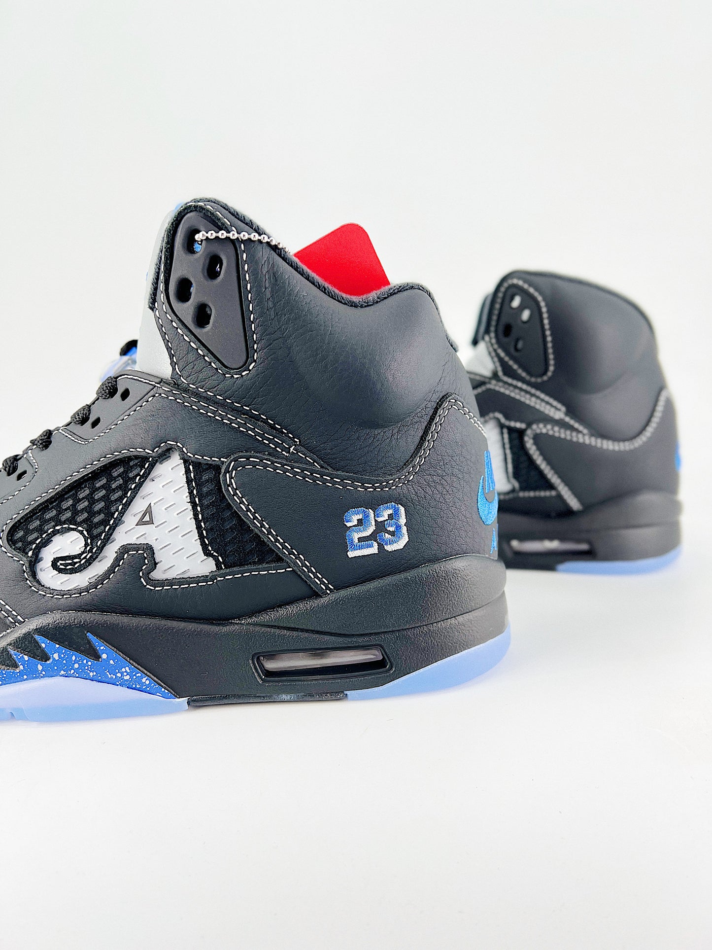 Air Jordan 5 Midnight Ice – Edição Azul Celeste