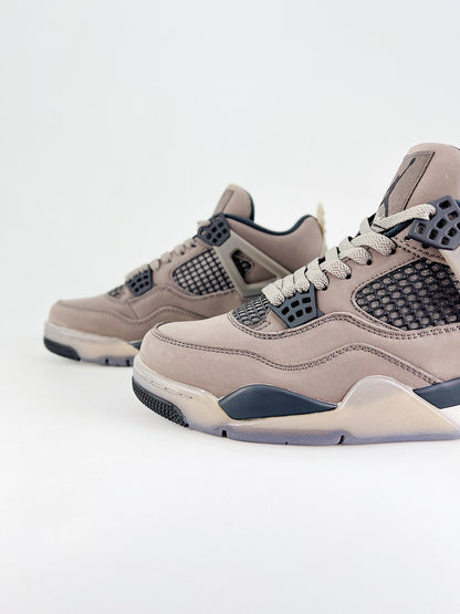 Air Jordan 4 – Taupe Haze Edition