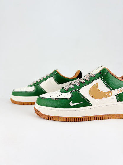 Nike Air Force 1 Low x Undefeated 'Dunk