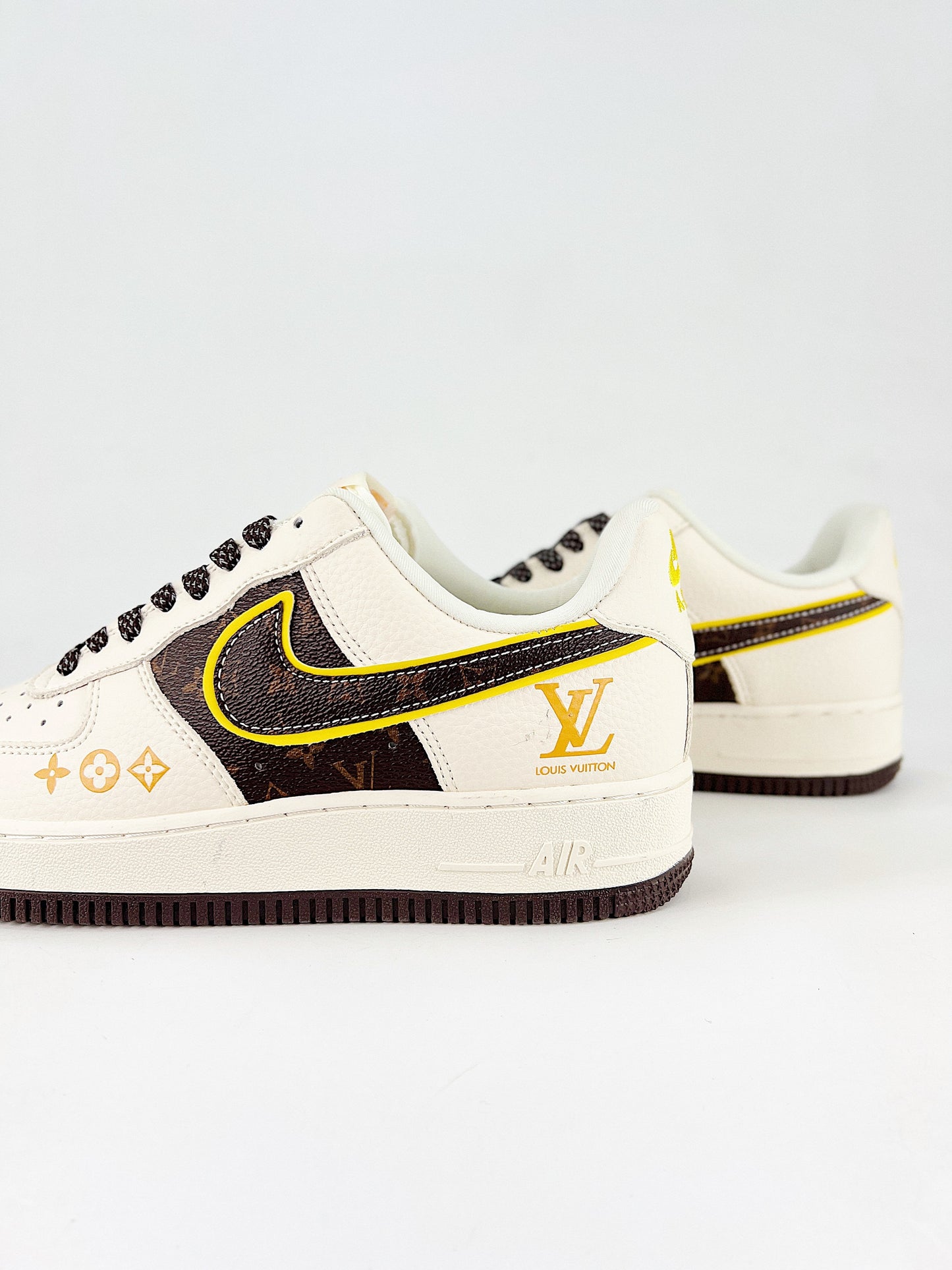 Nike Air Force 1 Low x LV Custom