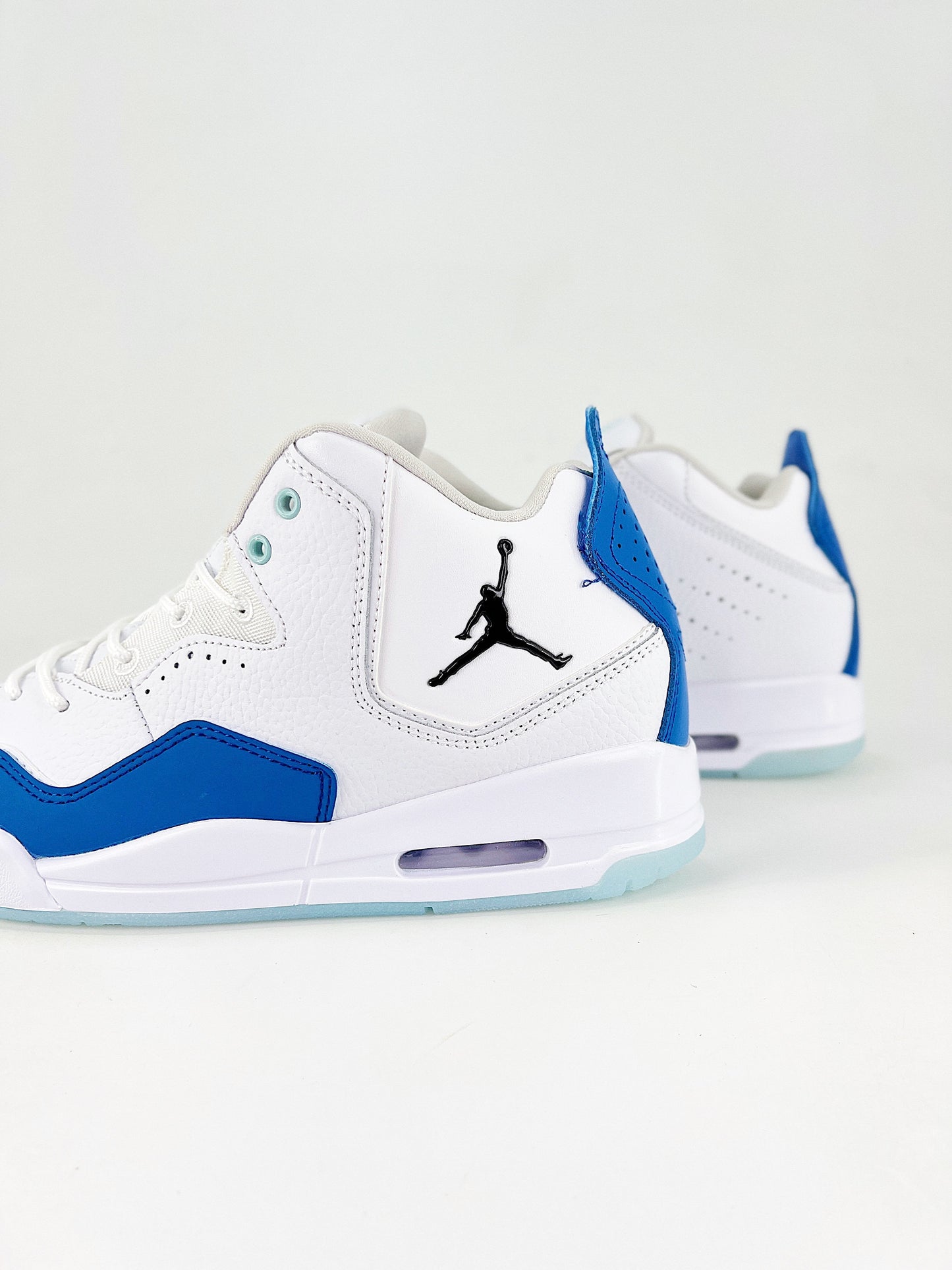 Jordan Stay Loyal 2 'White/Racer Blue'