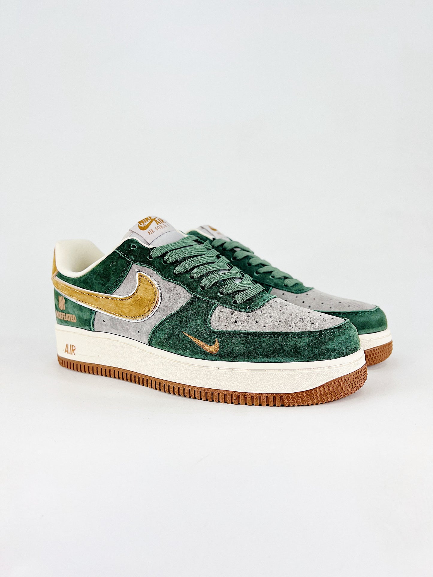 Nike Air Force 1 Low x Undefeated 'Gorge Green'
