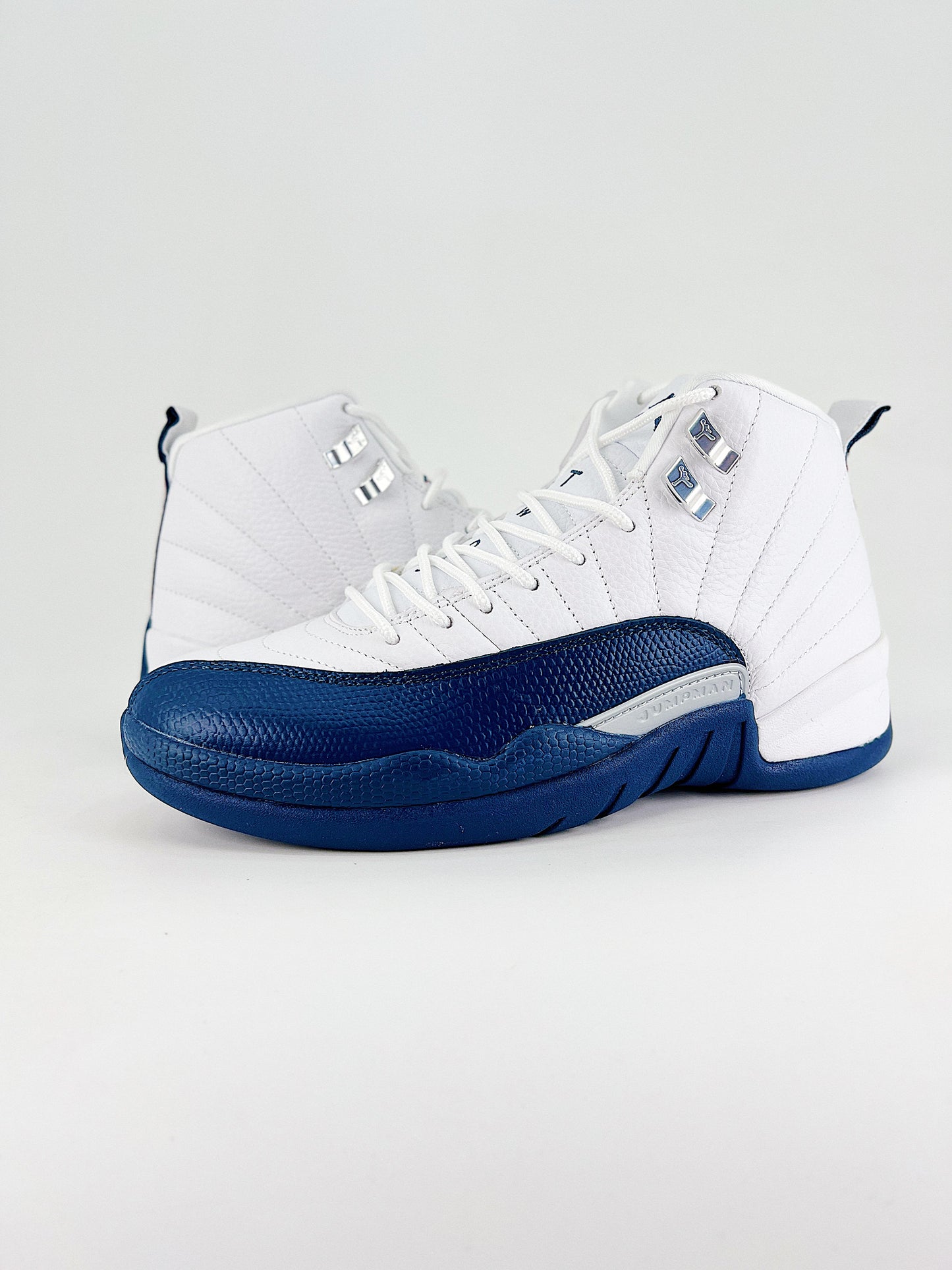 Air Jordan 12 OG – Midnight Navy Edition