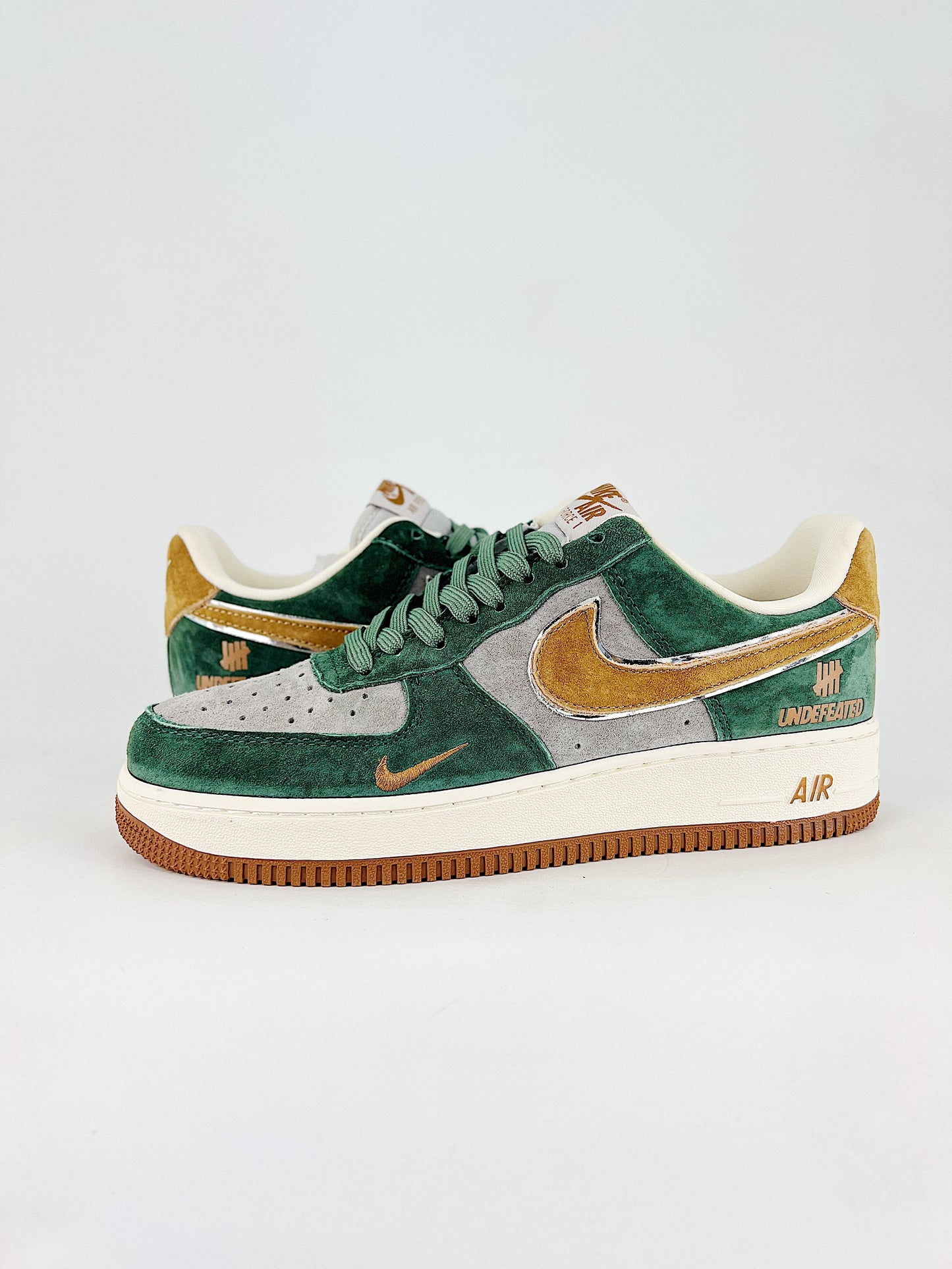 Nike Air Force 1 Low x Undefeated 'Gorge Green'