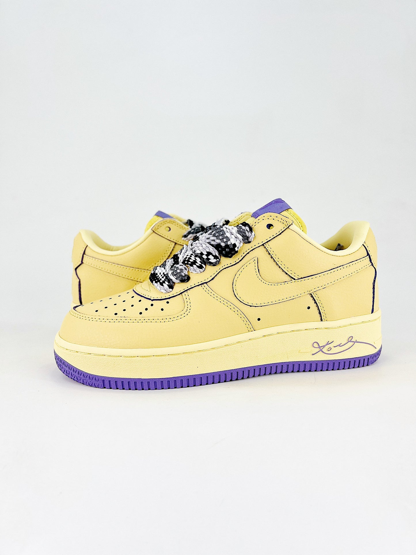 Nike Air Force 1 – Kobe Tribute Edition