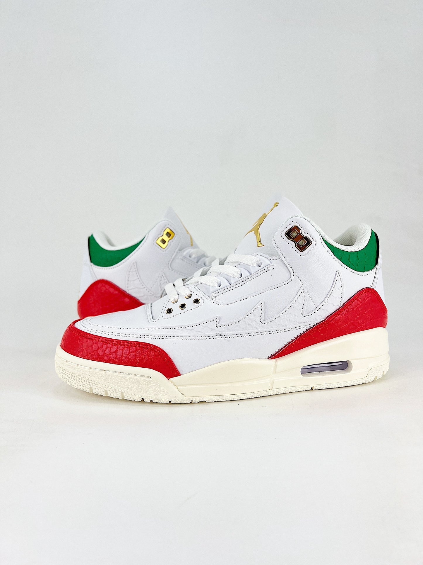 Air Jordan 3 Retro 'El Vuelo'