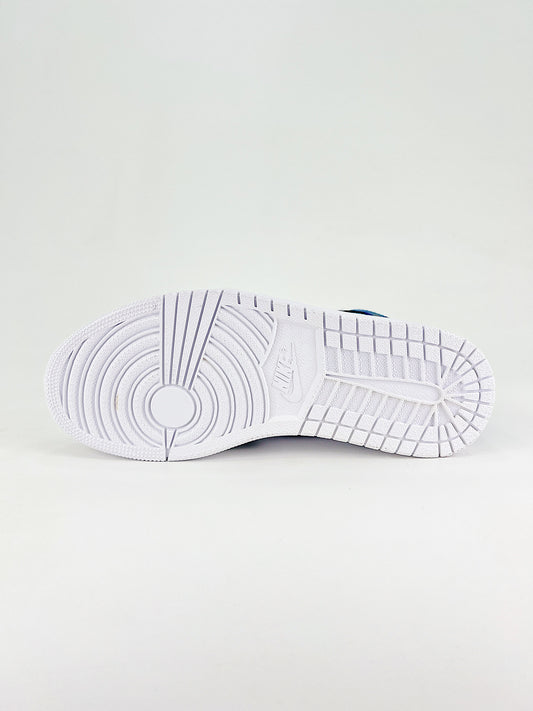 Air Jordan 1 Retro – Fragment Rookie Edition