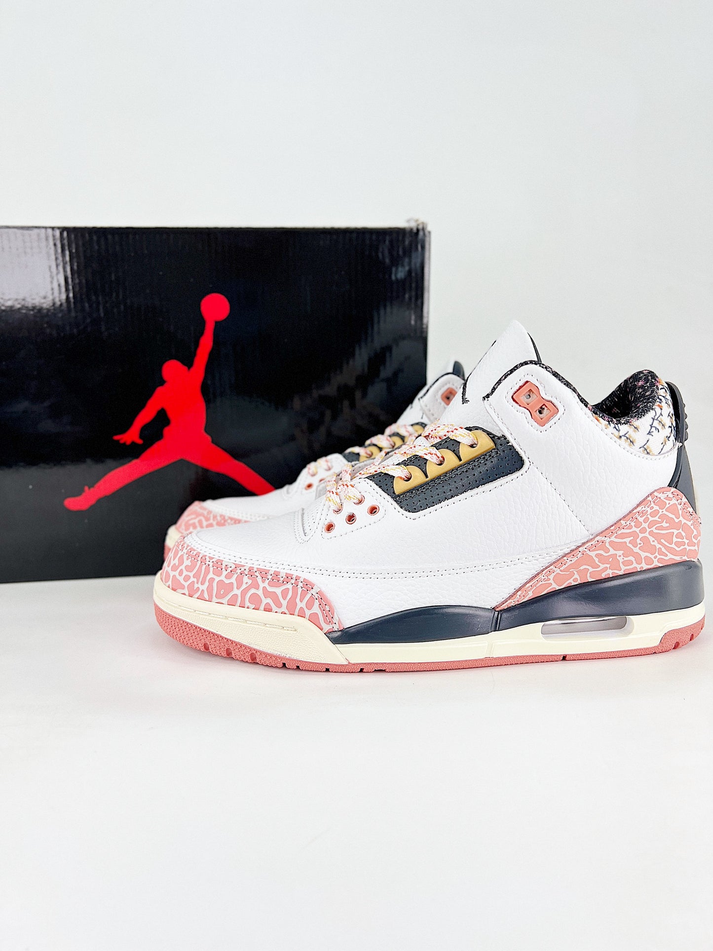Air Jordan 3 Retro 'Día de Muertos'