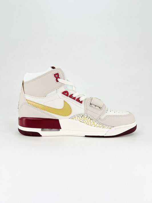 Air Jordan Legacy 312 – Edição Dourada/Vinho